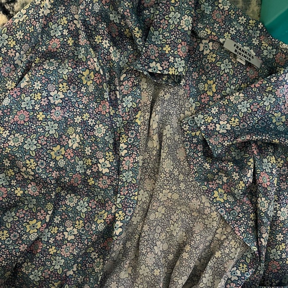 Frankie’s bikinis Fifi Silk Button Up Shirt - Picture 4 of 6